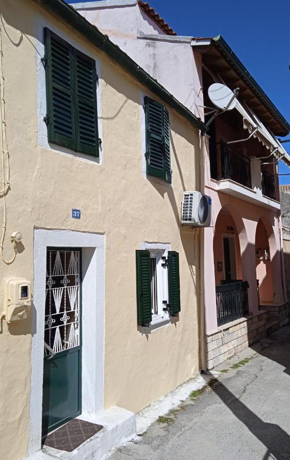 Akis Garden Appartement *